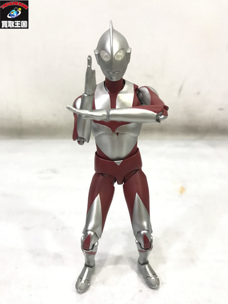 ウルトラマン フィギュアーツ　開封