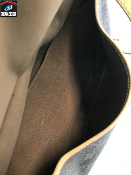 LOUIS VUITTON ルイヴィトン M42256  ソミュール30 ショルダーバック M42256