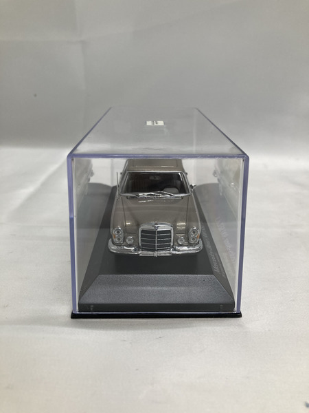 51：MINICHAMPS  Mercedes benz 300 SEL6.3