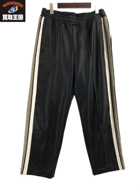 SASQUATCHfabrix. SYNTHETIC LEATHER TRACK PANTS 22aw-pa9-018