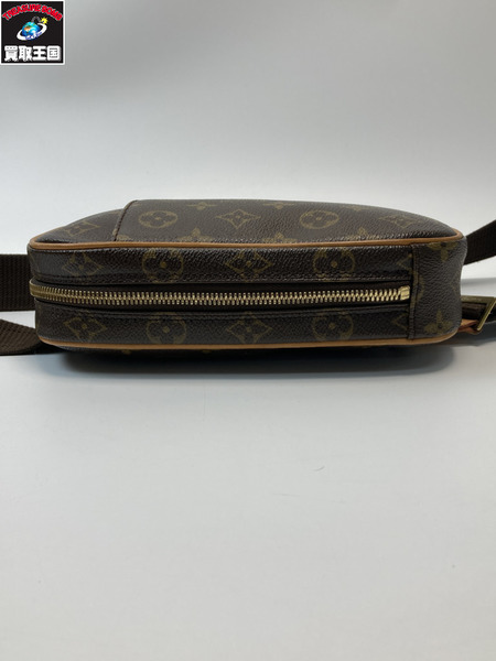 LOUIS VUITTON ルイヴィトン  LV M51870 モノグラム　ポシェットガンジュ ショルダーバック 