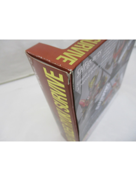 メーカー 仮面ライダーフィギュア S.H.Figuarts 仮面ライダー龍騎サバイブ