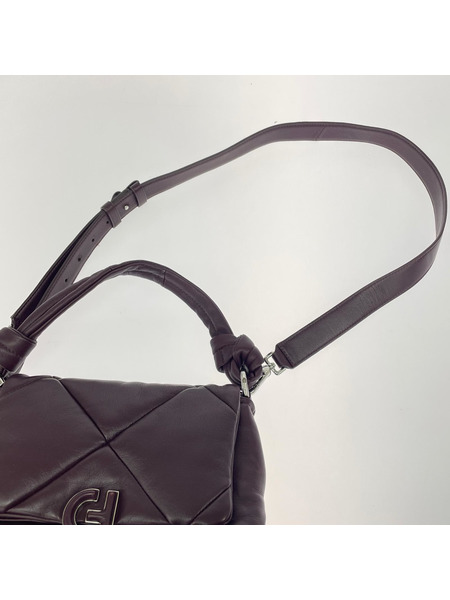 COLE HAAN ショルダーバッグ キルテッドショルダーバッグ 赤