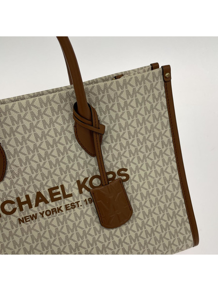 MICHAEL KORS MKシグネチャー トートーバッグ アイボリー