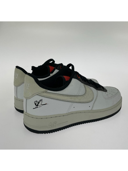 NIKE スニーカー 鶴 AIR FORCE1 07 LX DA8482-100 30.0cm