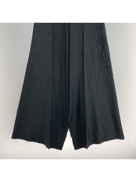 ISSEY MIYAKE ロングスカート 鱗ロングスカート/BLK