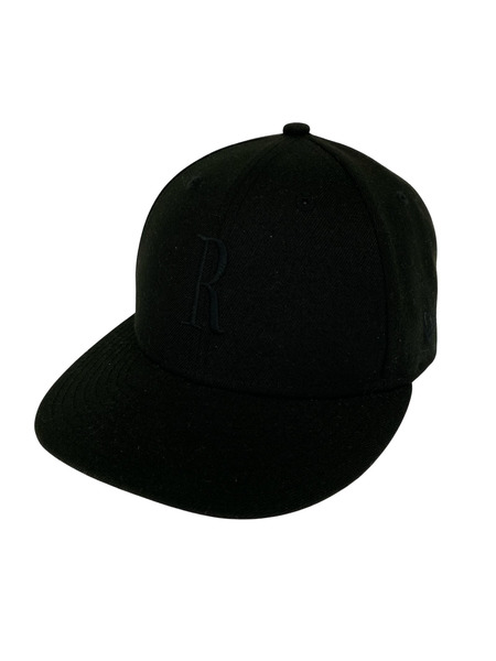 NEW ERA キャップ × RHC 「R」6パネルキャップ