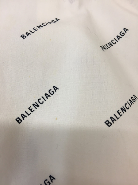 BALENCIAGA/ノーマルフィット/オールオーバーロゴ/BDシャツ/38/CE23 534333 TBL96