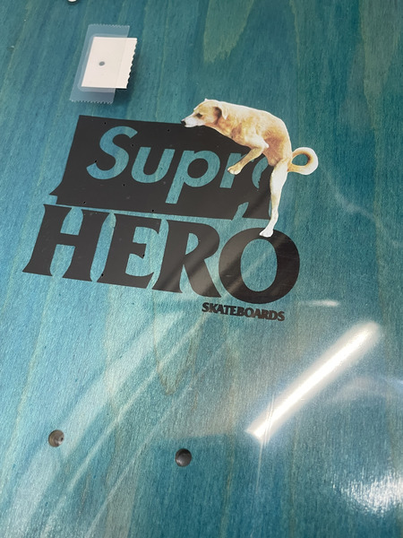 Supreme×ANTIHERO 22SS Dog スケートボードデッキ 黒×黄