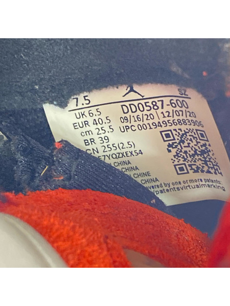 NIKE スニーカー Air Jordan 5 Toro Bravo