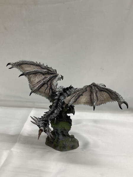 モンスターハンター クリエイターズモデル リオレウス 希少種