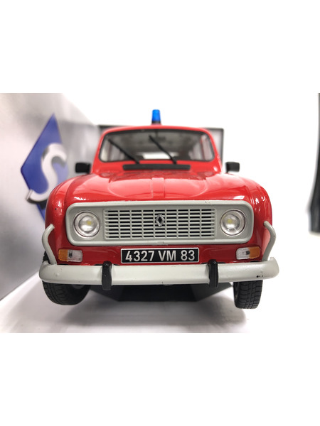 1/18スケールカー 1/18 ルノー キャトル 消防車