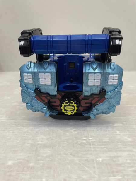 BANDAI  仮面ライダービルド DXグリスブリザードナックル