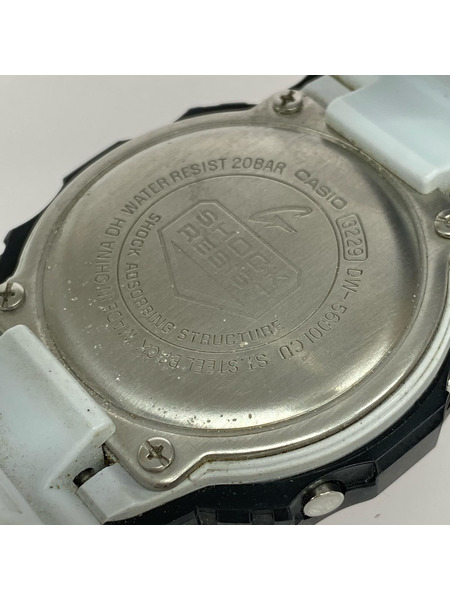 G-SHOCK G-SHOCK DW-5600LCU