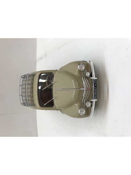 ソリド　1/18　ルノー　4CV