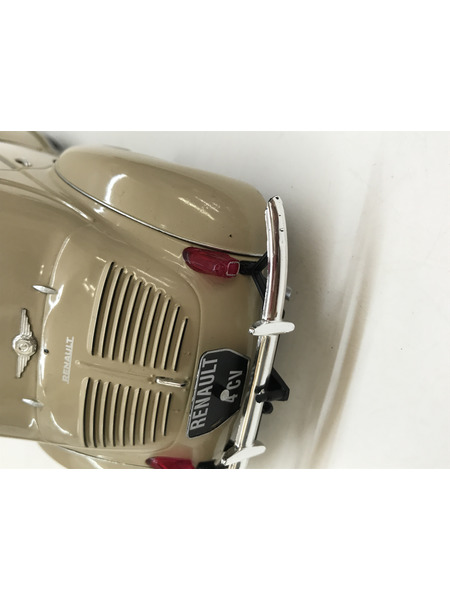 ソリド　1/18　ルノー　4CV