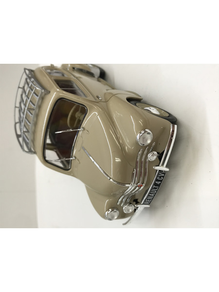 ソリド　1/18　ルノー　4CV