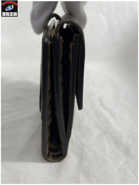 コンパクトウォレット FENDI 三つ折り財布