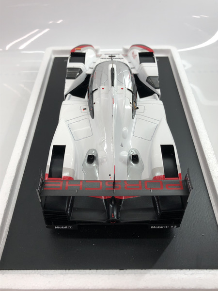 1/18 spark 2017 18LM17