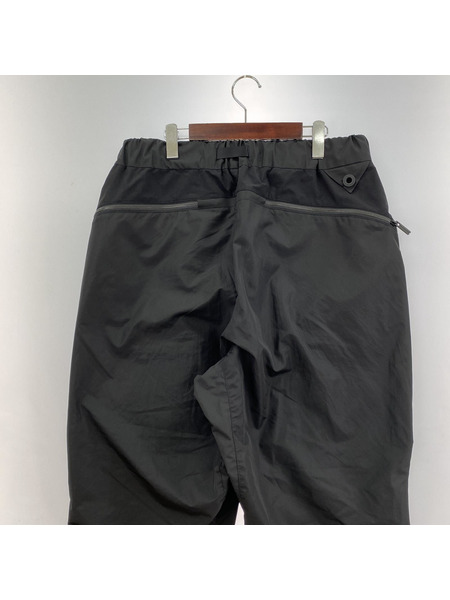 WHITE MOUNTAINEERING POLYESTER TAFFETA TAPERED CARGO PANTS 3[値下]