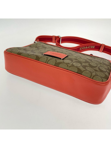 COACH シグネチャー ショルダーバッグ オレンジ