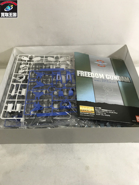 ガンプラ 1/100 MG ZGMF-X10A フリーダムガンダム