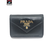 PRADA コンパクトウォレット ヴィッテロ 3つ折り ブラック 1MH021 62B
