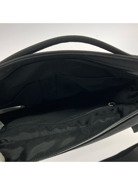 ARC'TERYX ショルダーバッグ ARRO 8 ReBIRD Shoulder Bag/グレー