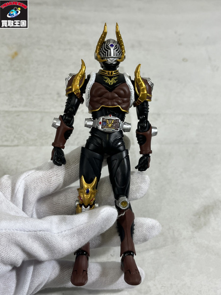 S.H.Figuarts 仮面ライダーインペラー