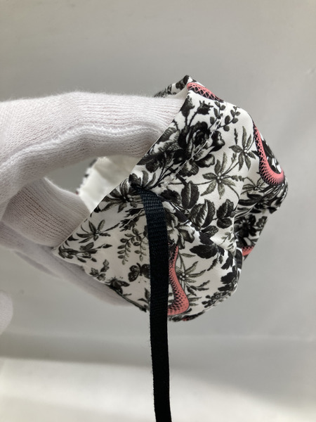 GUCCI Gモチーフ ネックレス