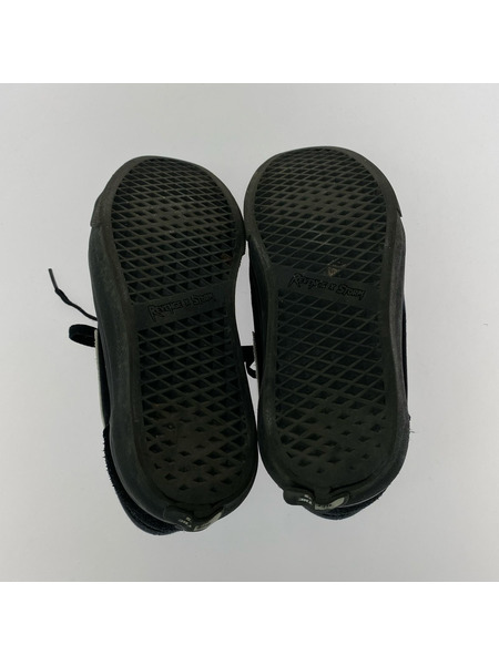 スニーカー Revenge×STORM