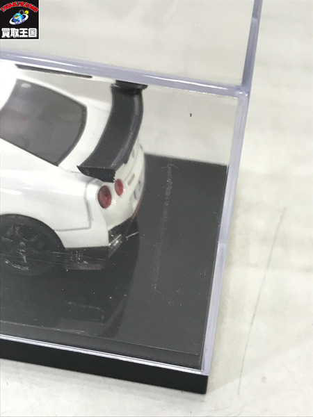 エブロ 1/43 日産 GT-R ニスモ ホワイトパール 45052