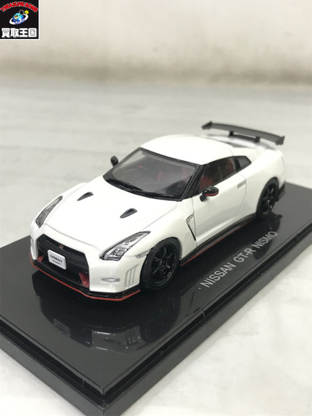 エブロ 1/43 日産 GT-R ニスモ ホワイトパール 45052