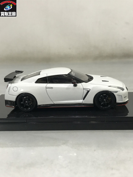 エブロ 1/43 日産 GT-R ニスモ ホワイトパール 45052