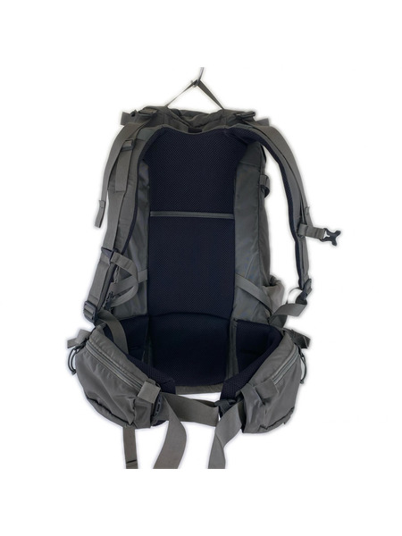 MYSTERY RANCH リュックサック・バックパック COULEE40 リュック グレー
