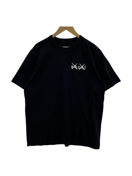 Sacai×KAWS/刺繍Tシャツ