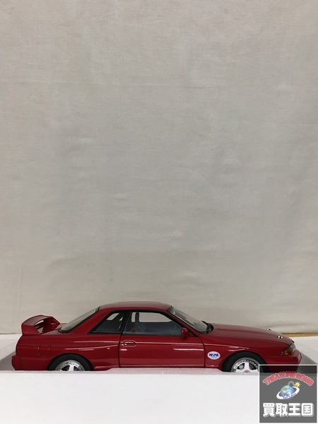 AUTOart 1/18 日産スカイライン GT-R(R32) グループA 77349