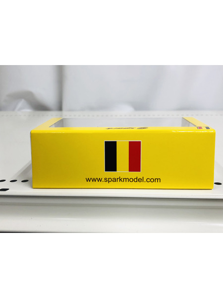 1/43スケールカー スパーク　1/43　 ポルシェ911　GT3R 2021