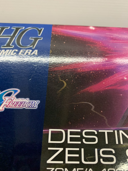 ガンプラ HG 1/144 デスティニーガンダム SpecII＆ゼウスシルエット