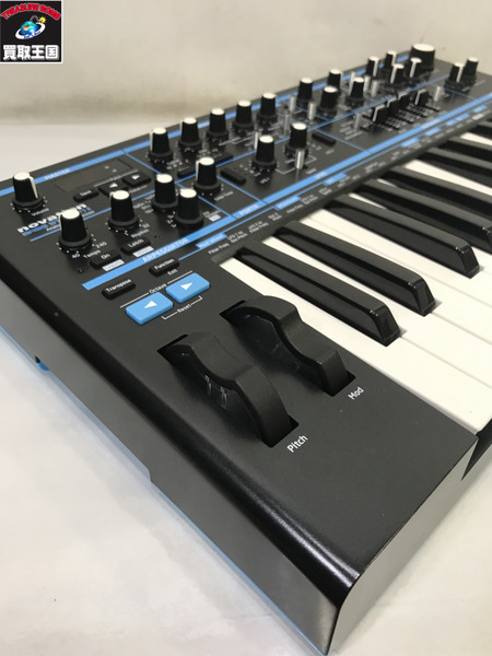 novation BassStation II アナログモノシンセ 通電OK/ﾊﾞｯｸﾞ付属