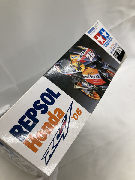 タミヤ レプソル honda RC211V 06