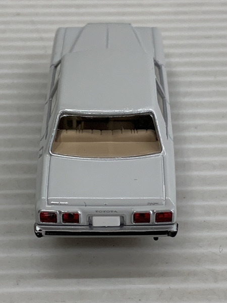 トミカ トミカリミテッドヴィンテージNEO　トヨタ クラウン 2600ロイヤルサルーン