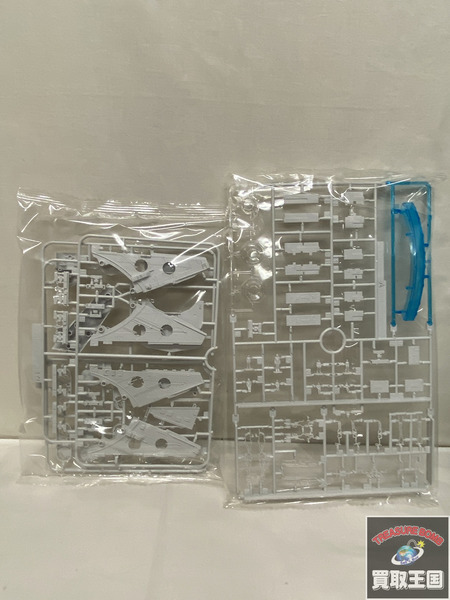 スターウォーズ 1/144スケール ミレニアムファルコン フォースの覚醒 