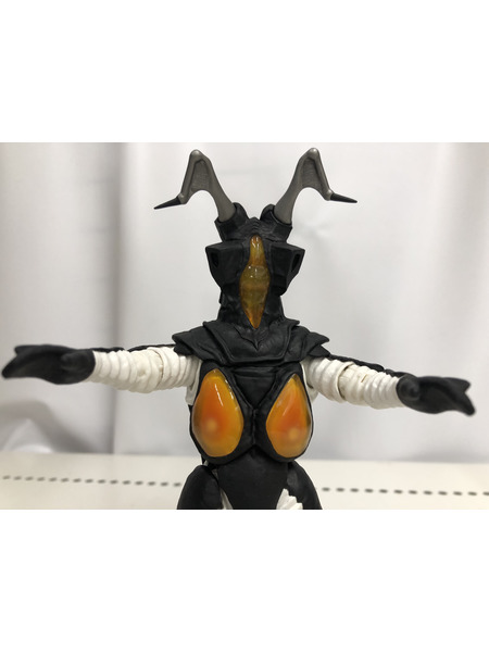 メーカー ウルトラマン S.H.Figuarts ゼットン