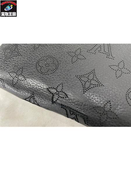 長財布 LV マヒナ ジッピー・ウォレット 新型 ロングウォレット