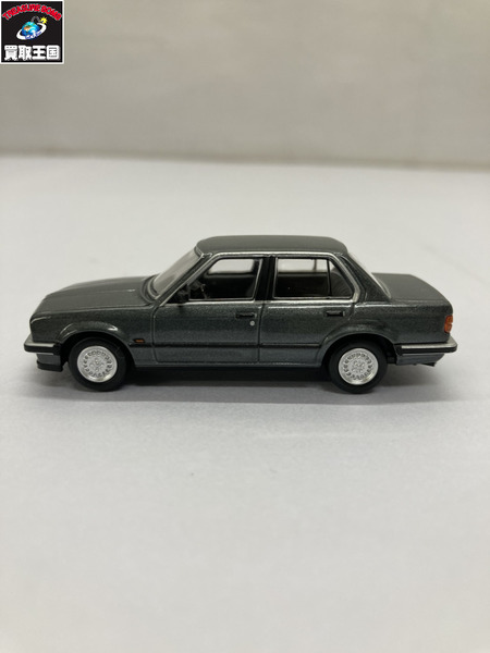 TLV-N BMW 325i グレー 1/64