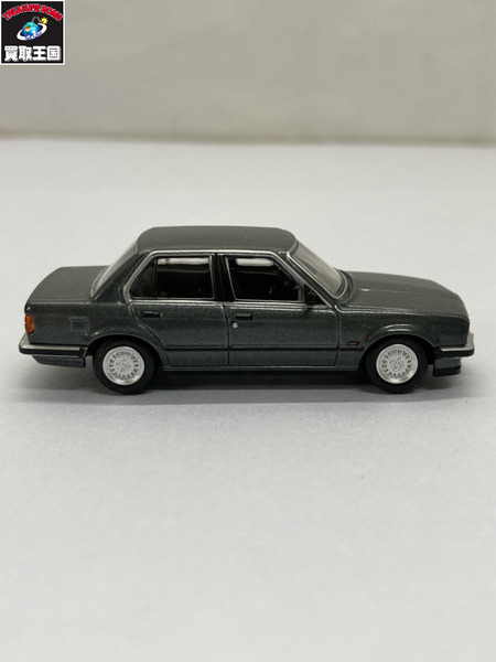 TLV-N BMW 325i グレー 1/64