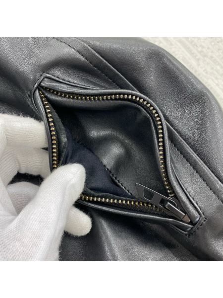 DIESEL ノースリーブワンピース L-Ilith レザーワンピース aespa KARINA着用