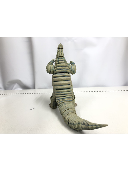 メーカー ウルトラマン S.H.Figuarts レッドキング