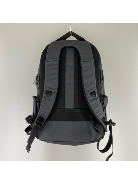 リュックサック・バックパック pacsafe/25L